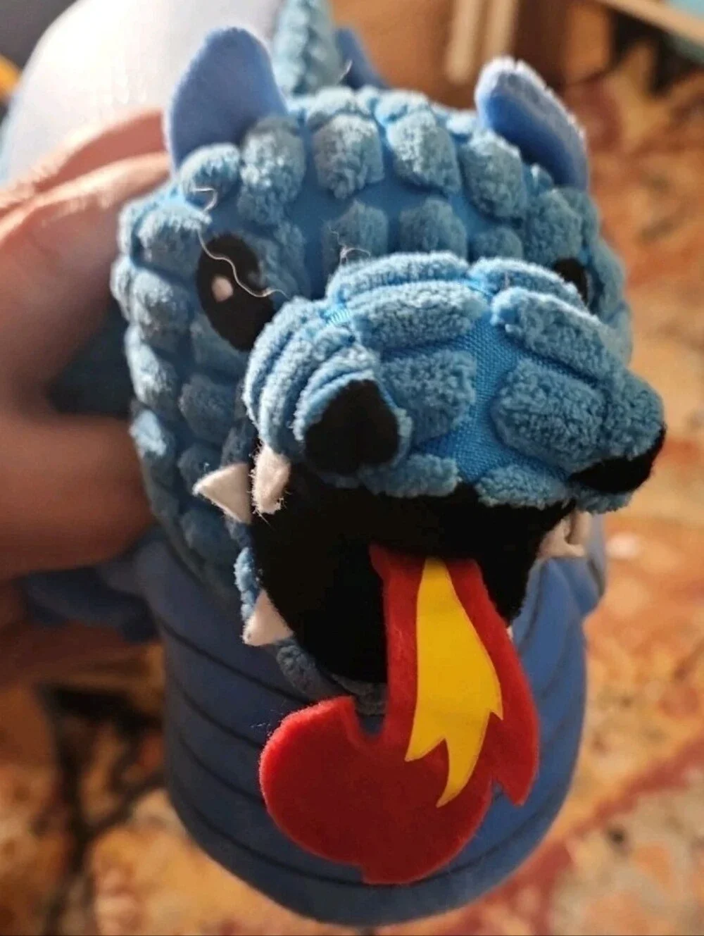 wonder nation kids Blue Dragon Plush Slippers with Fire Tongues size 9-10 NWOT